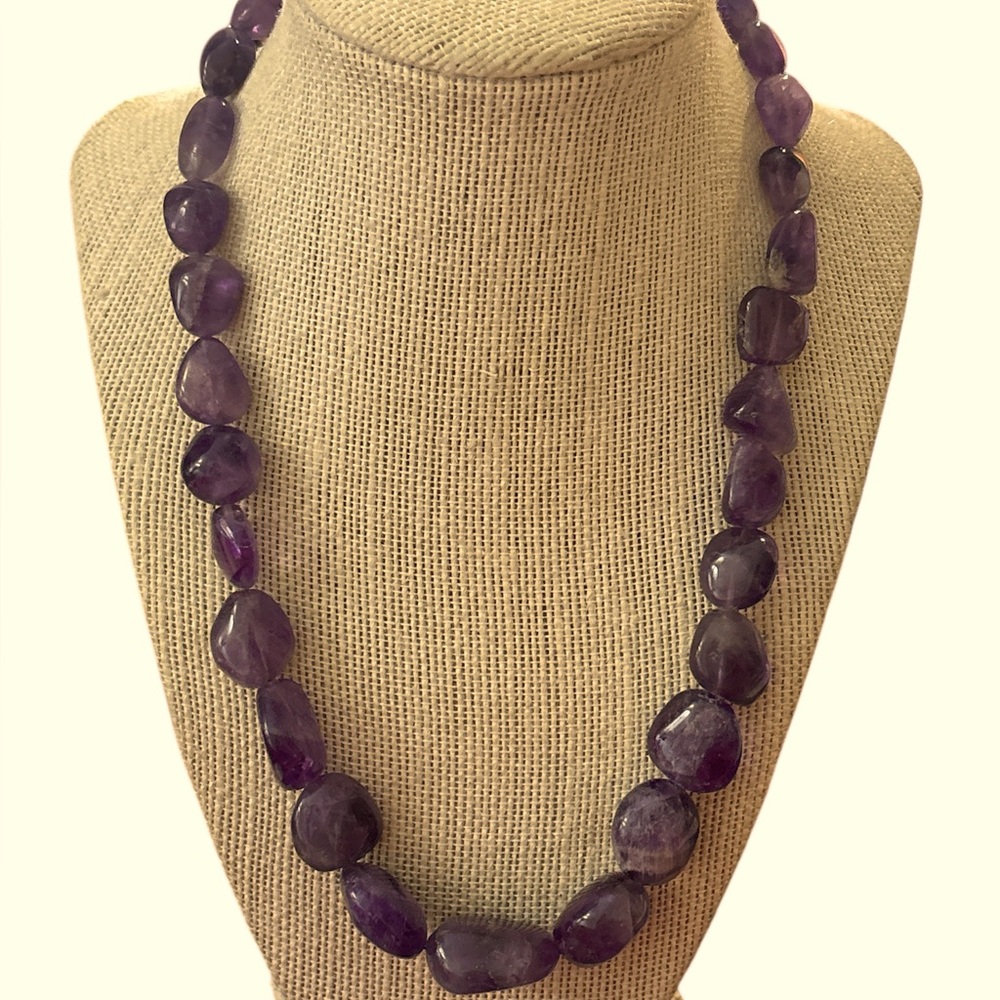 Vintage Amethyst stone necklace silver lifesaver closure
